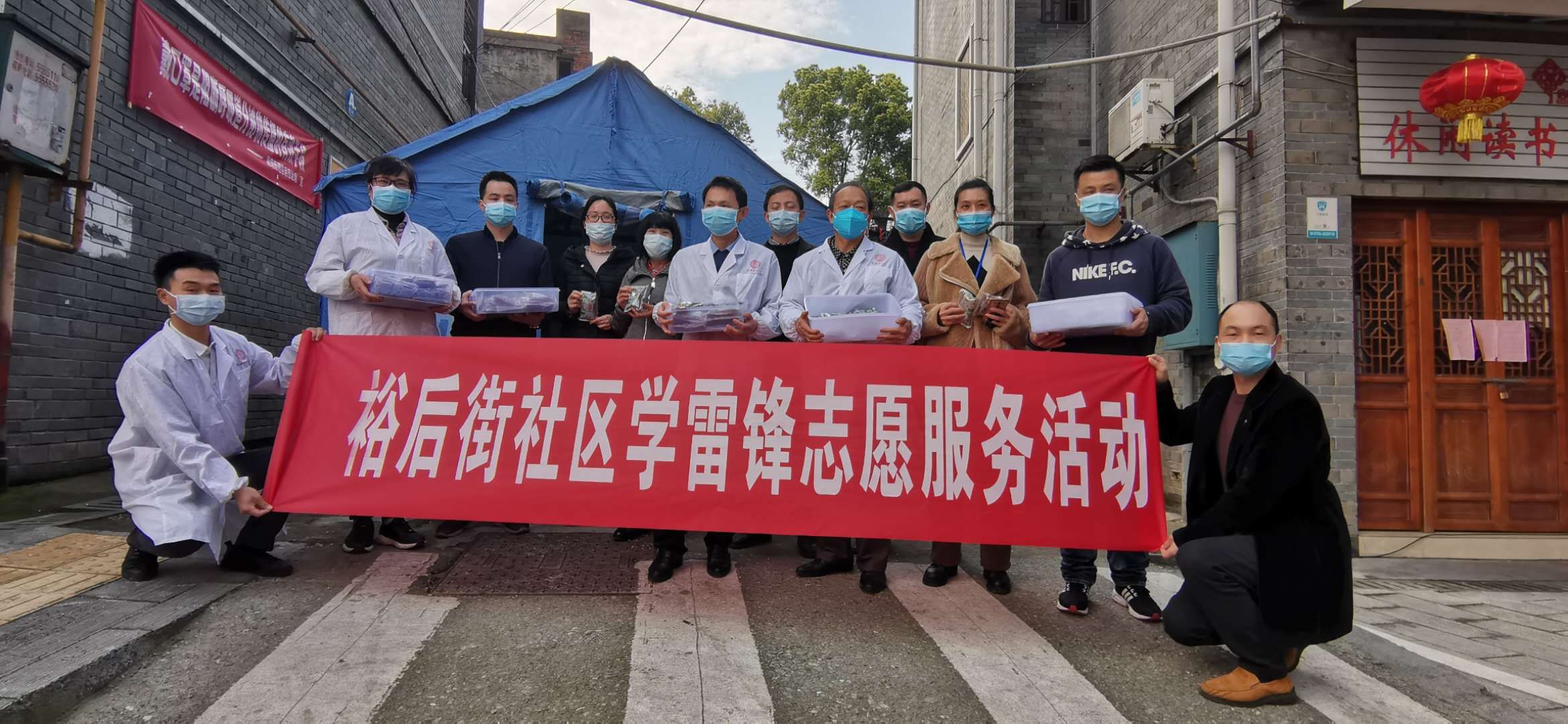 集體合影.jpg 集體合影.jpg