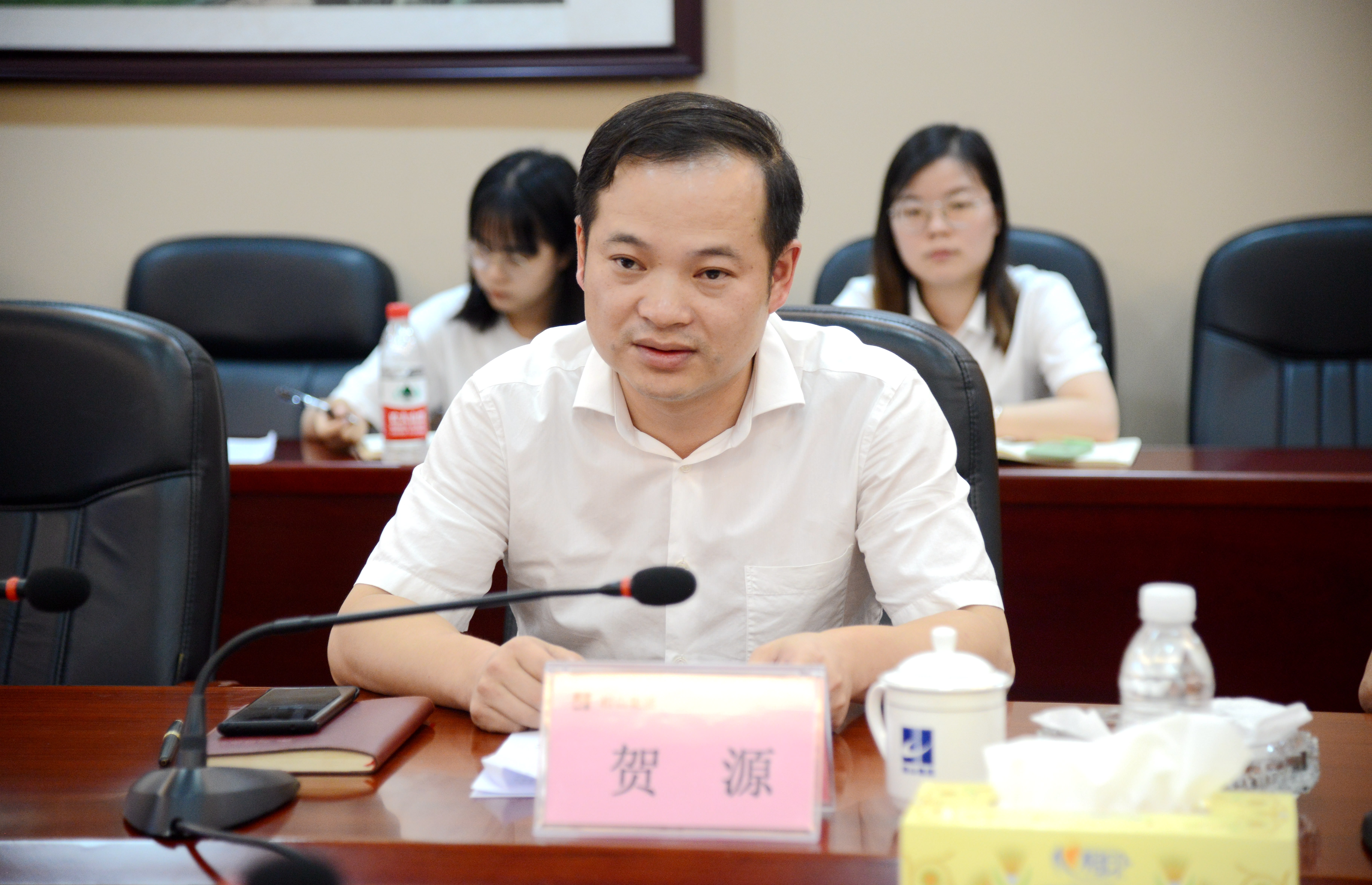 20200730  集團(tuán)與郴州蘇仙區(qū)開(kāi)展項(xiàng)目合作座談會(huì)  賀總.JPG