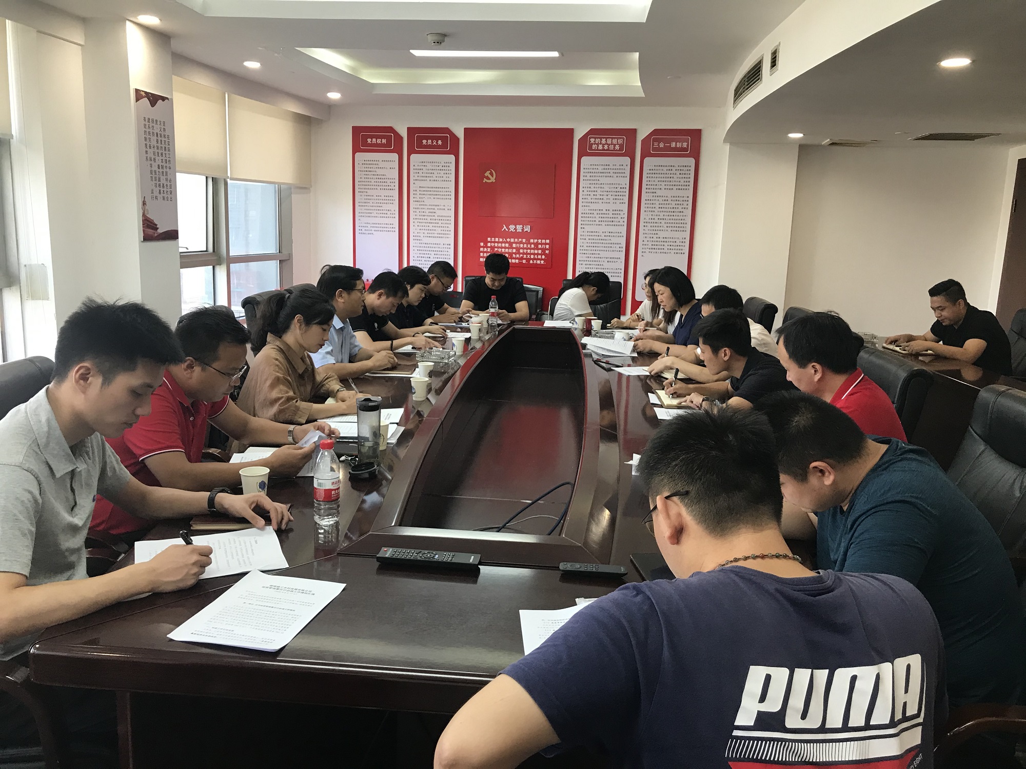 C:\Users\Lenovo\Desktop\4.png C:\Users\Lenovo\Desktop\4.png